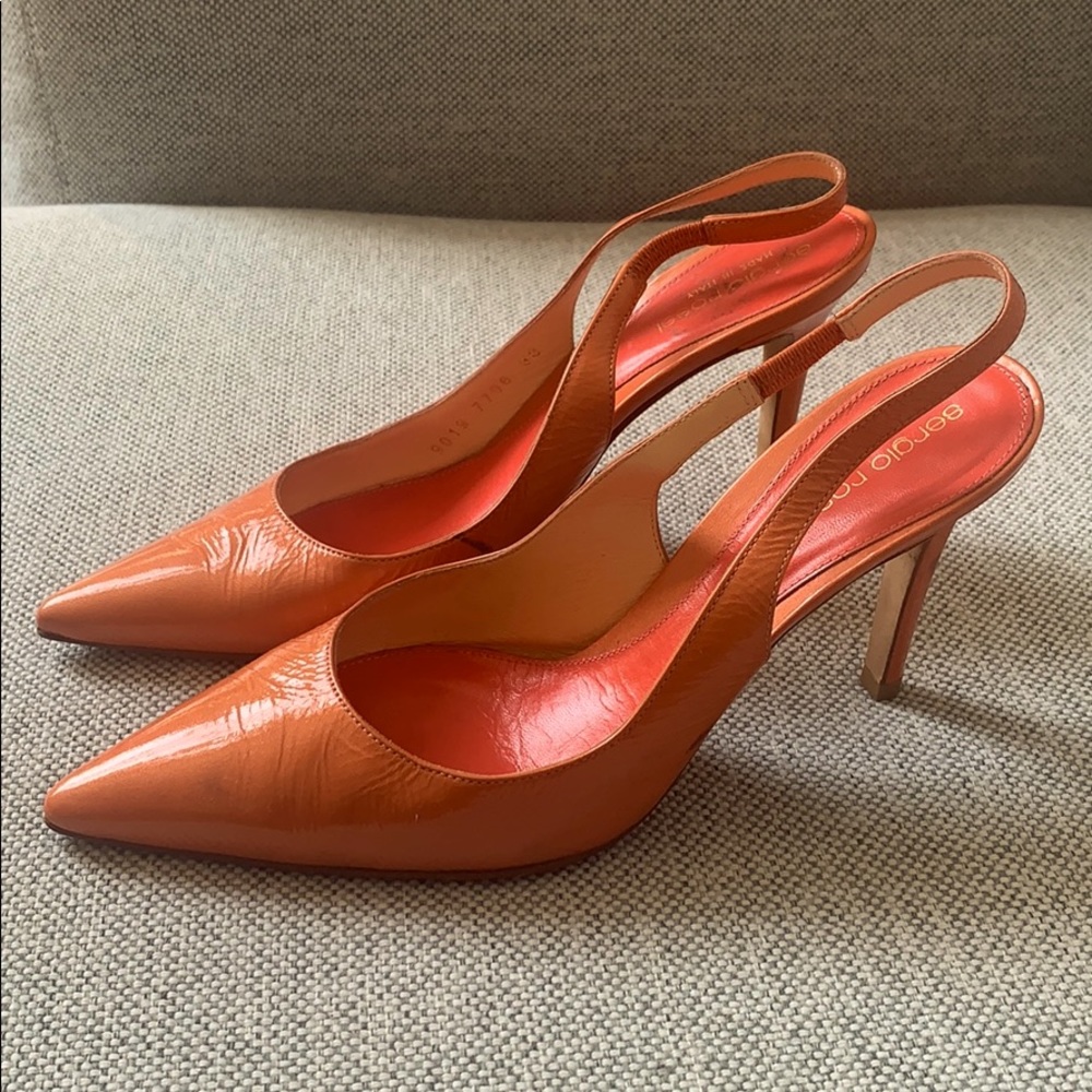 Sergio rossi pink/salmon sling back heel